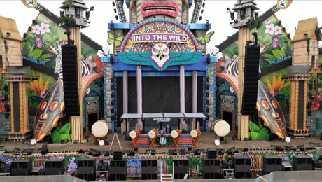 Hoe wordt een festivalpodium gebouwd?